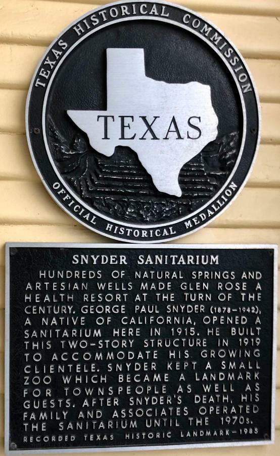 Inn On The River Glen Rose Exterior photo
